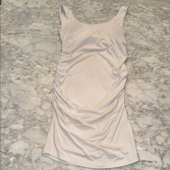 Isabella Oliver Maternity White Sleeveless Ruched Dress 2 - Picture 1 of 7